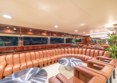 meeting room in 142 ft yacht